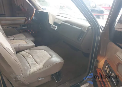 1993 Chevrolet Gmt-400 C1500 из США, поврежденный, VIN 1GBDC14K7PZ162857